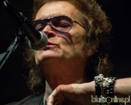 Glenn Hughes (7)